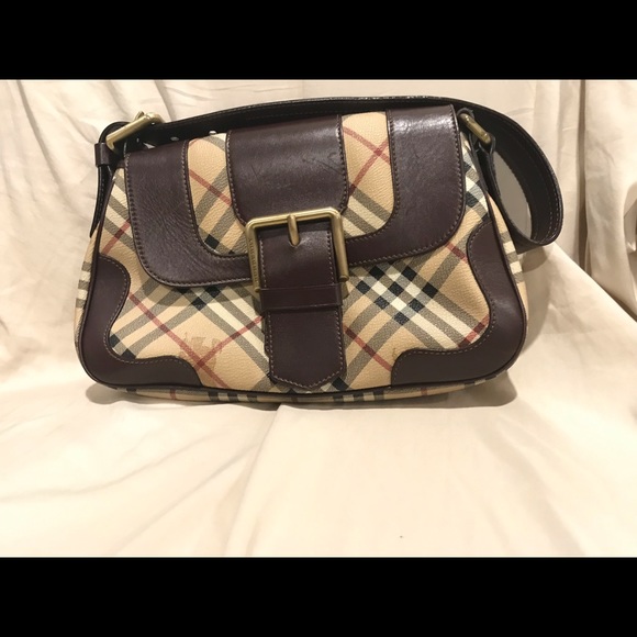 Burberry purse - Picture 2 of 7